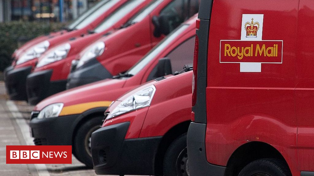 Royal Mail set to cut 2,000 management jobs