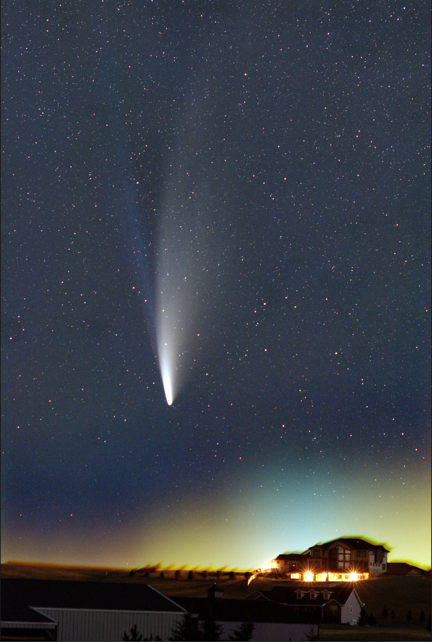 jan-curtis-comet-neowise-071220-stacked-1594816674