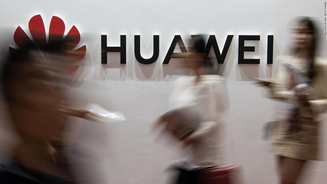 UK bans Huawei from its 5G network