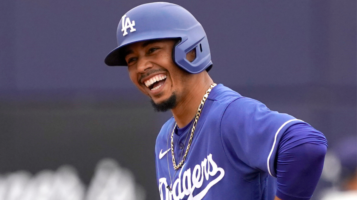Los Angeles Dodgers sign Mookie Betts to massive 12-year contract extension worth $365 million