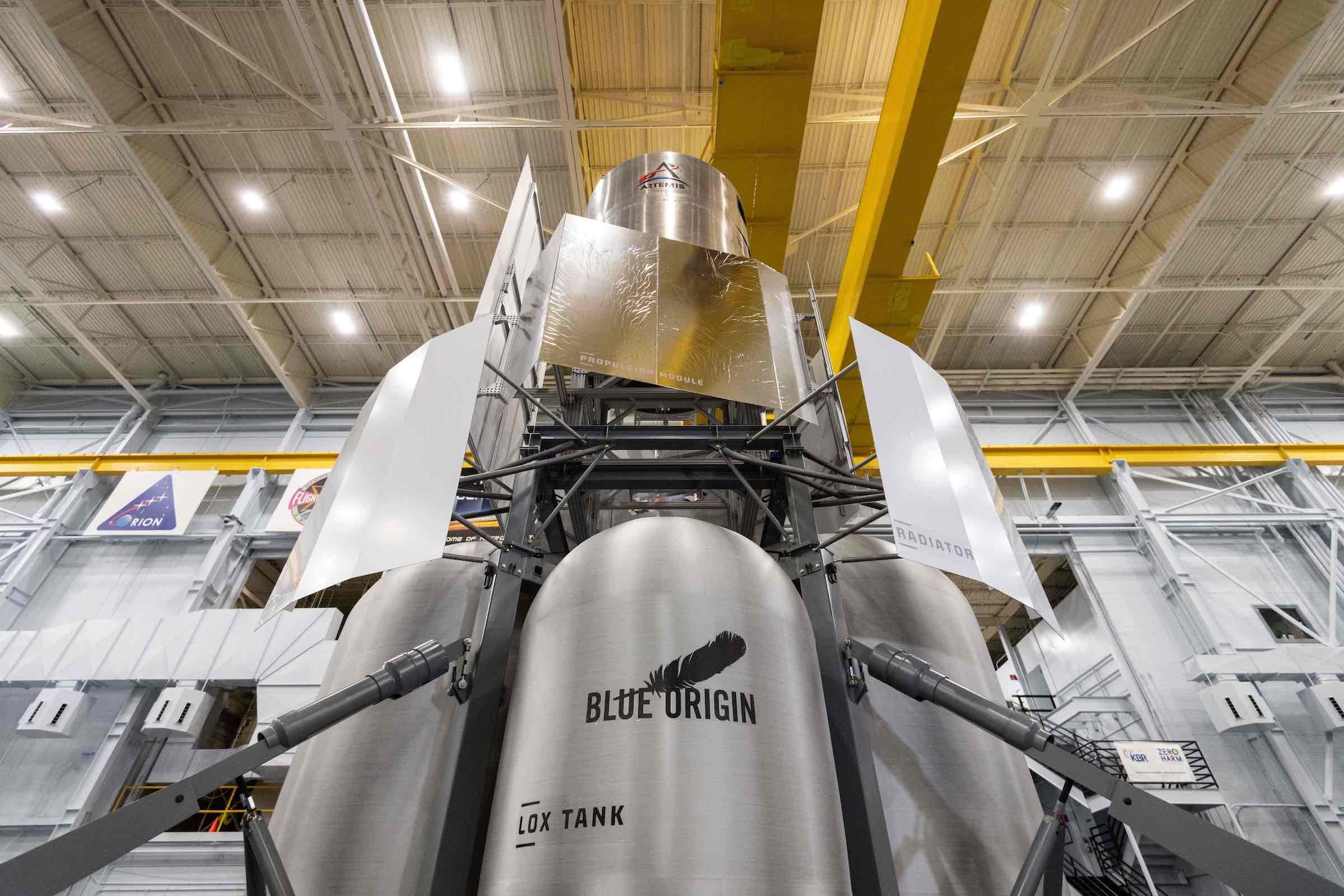 Blue Origin's human lunar lander team delivers full-scale engineering mockup to NASA