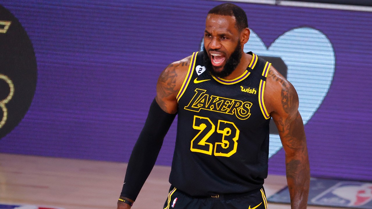 Emotional LeBron 'can't even enjoy' Lakers' win over Blazers