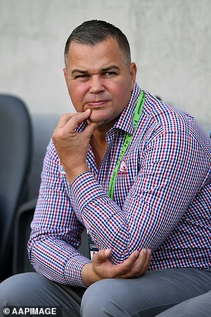 NRL coach Anthony Seibold has contacted the police to investigate slanderous rumours about his personal life circulating on social media