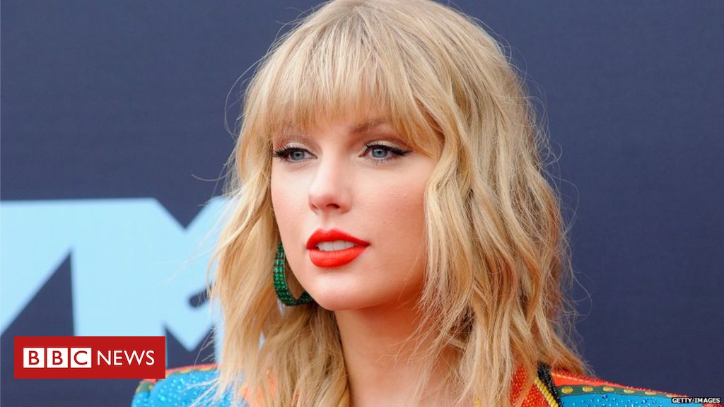 Taylor Swift's cash gift helps student take up degree