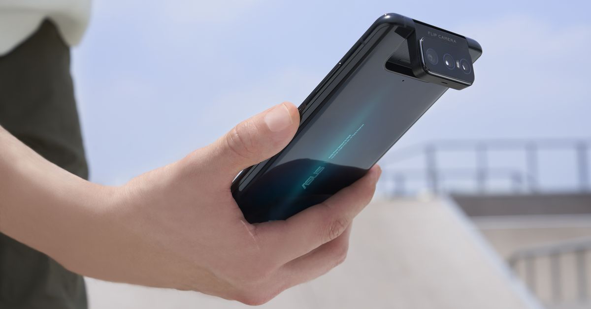 The Asus Zenfone 7 adds a third lens to its neat flipping camera