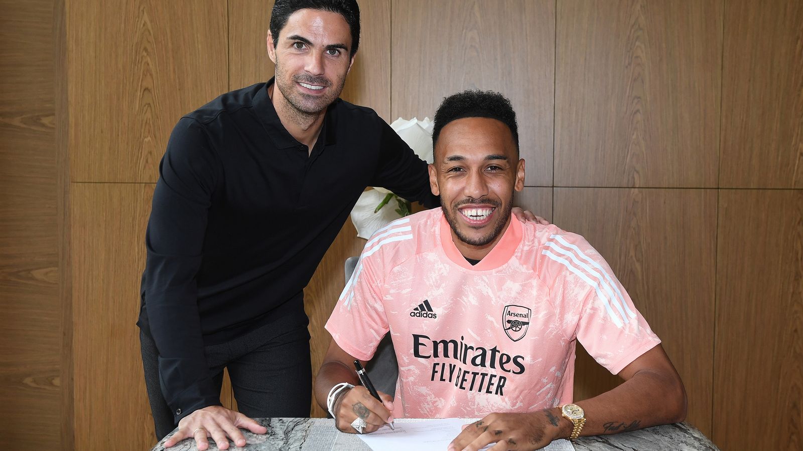 Pierre Emerick Aubameyang: Arsenal captain signs a new three-year contract  football news