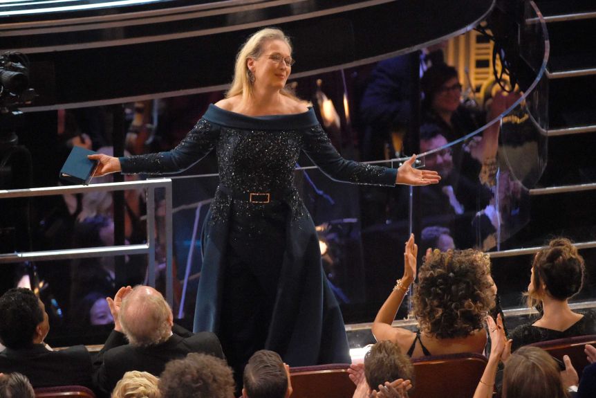 Meryl Streep means clap at the Oscars.