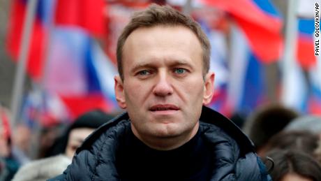 Navalny Novichuk's poisoning raises questions for Russia.  The scientist is unlikely to get answers.