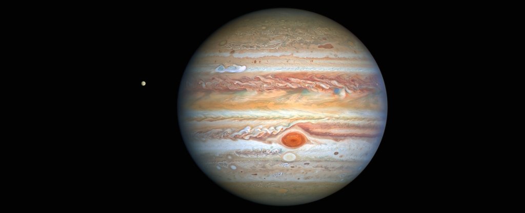 Hubble's glorious new image shows Jupiter's stormy side