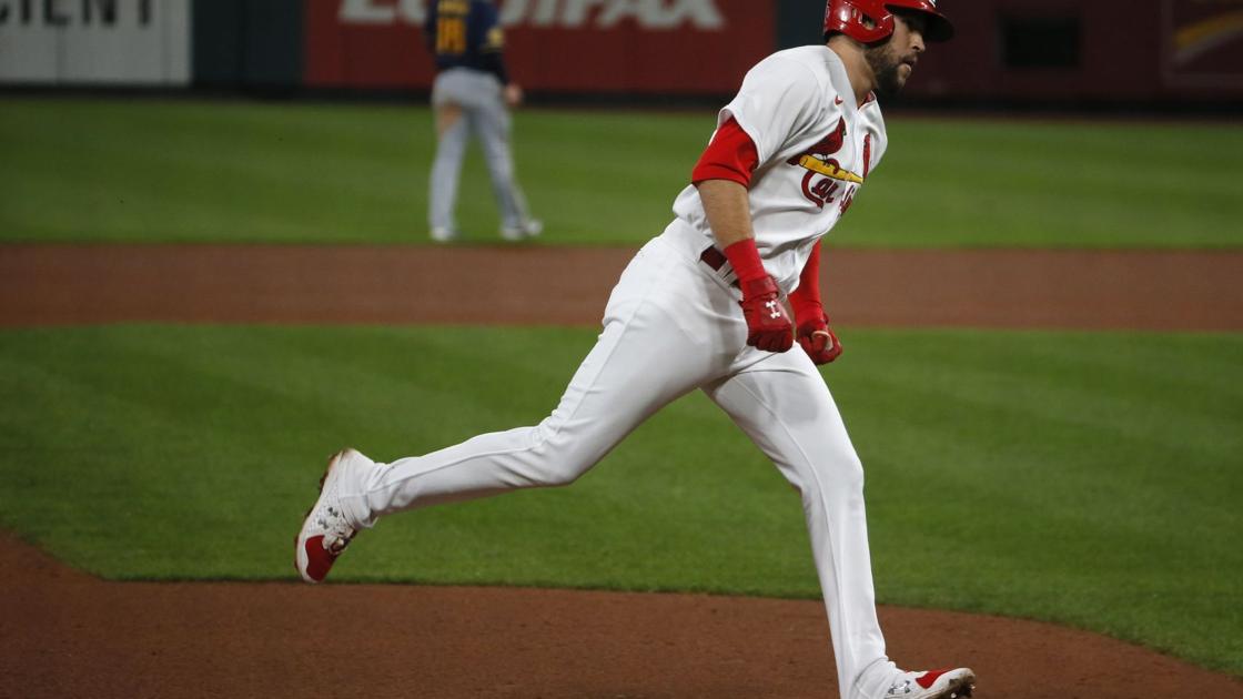 Second-half Homer Carlson gives the Cardinals a 3-1 lead over Brewers  Cardinal win