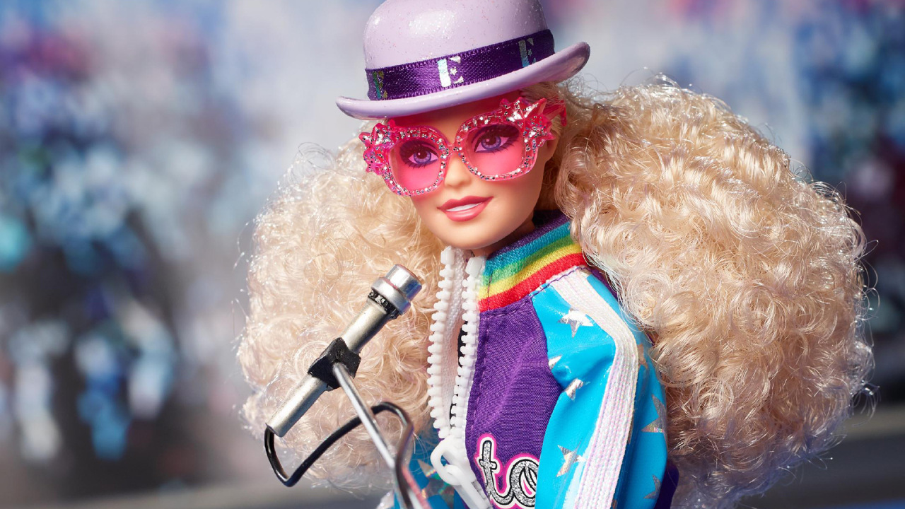 Elton John Gets His Own Barbie Doll |  FOX 4 Kansas City WDAF-TV
