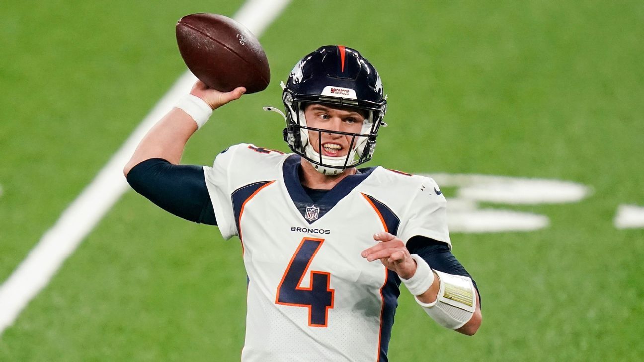 Quarterback leads Brett Rebianne the Denver Broncos to beat the New York Jets at first