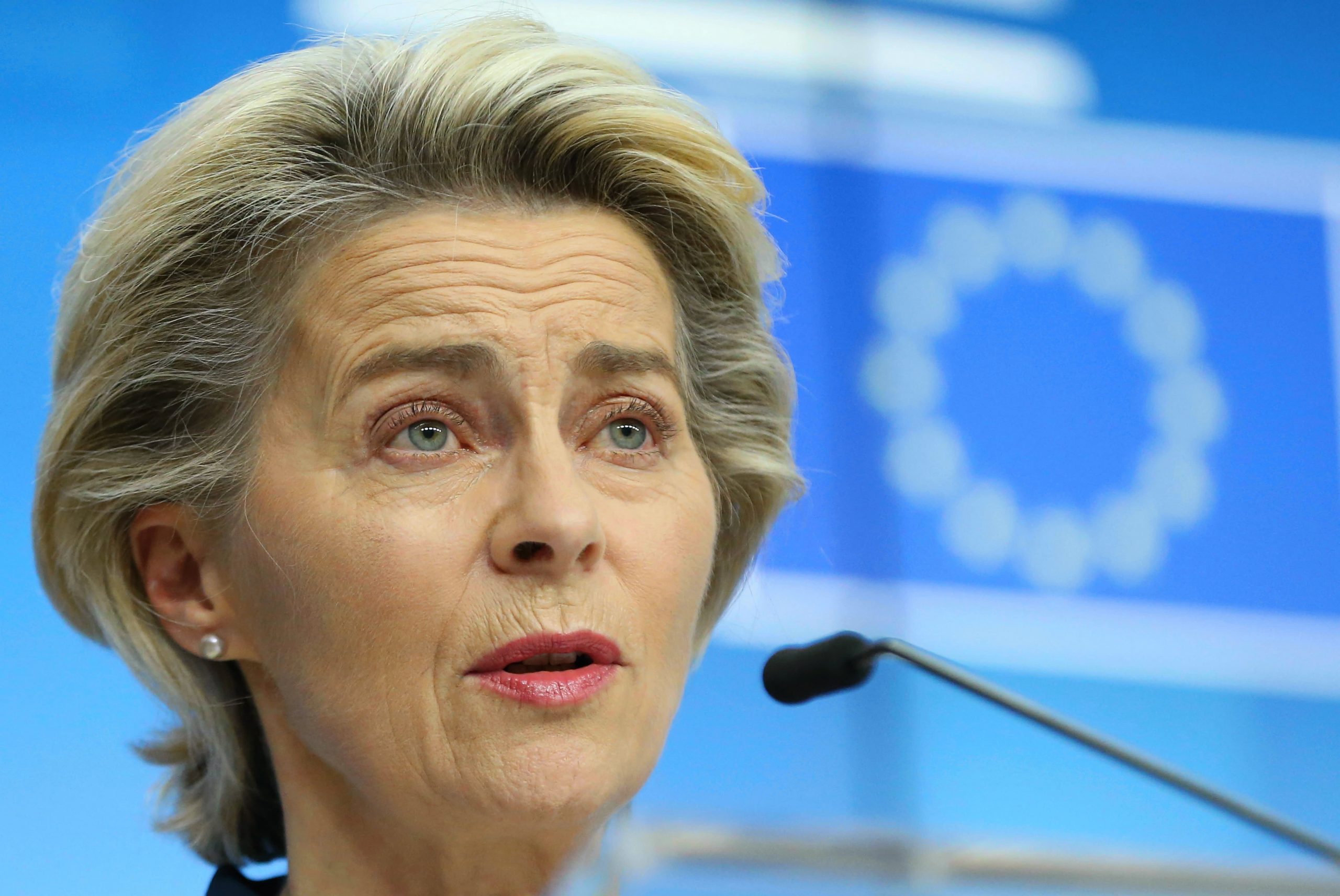 The European Union is urging von der Leyen to gradually lift the lockdowns related to the Coronavirus