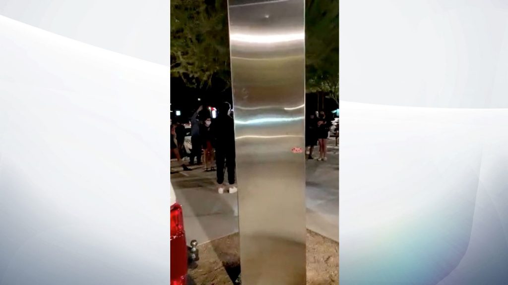 Another monolith has been found - this time in El Paso, Texas |  Gay news
