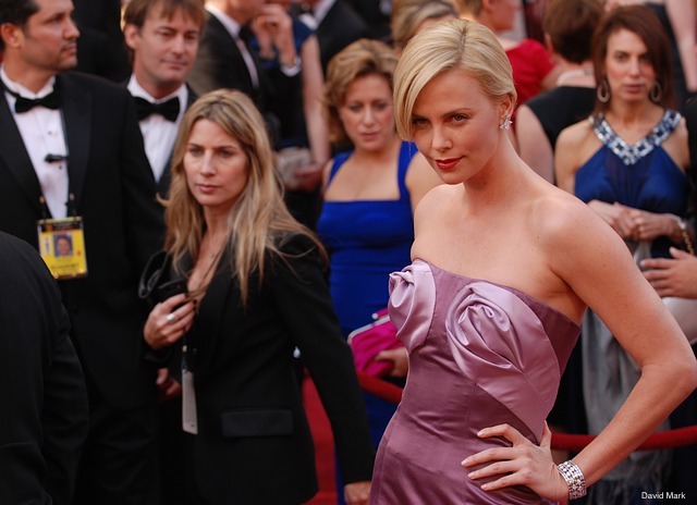 charlize-theron ster