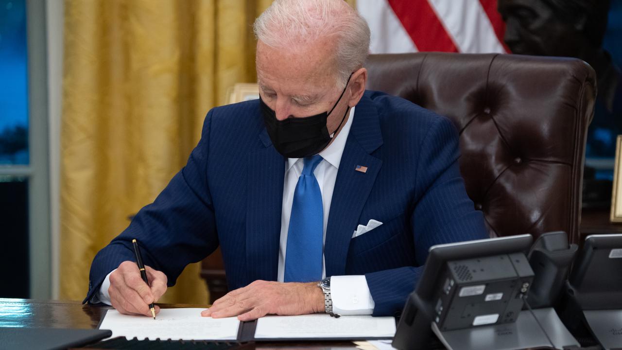 Biden cancels part of Trump's strict immigration policy |  right Now