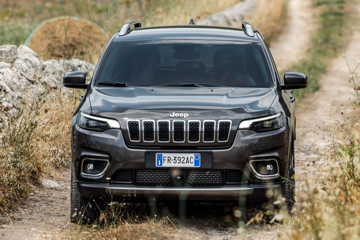 Jeep Cherokee name change from Indian tribe