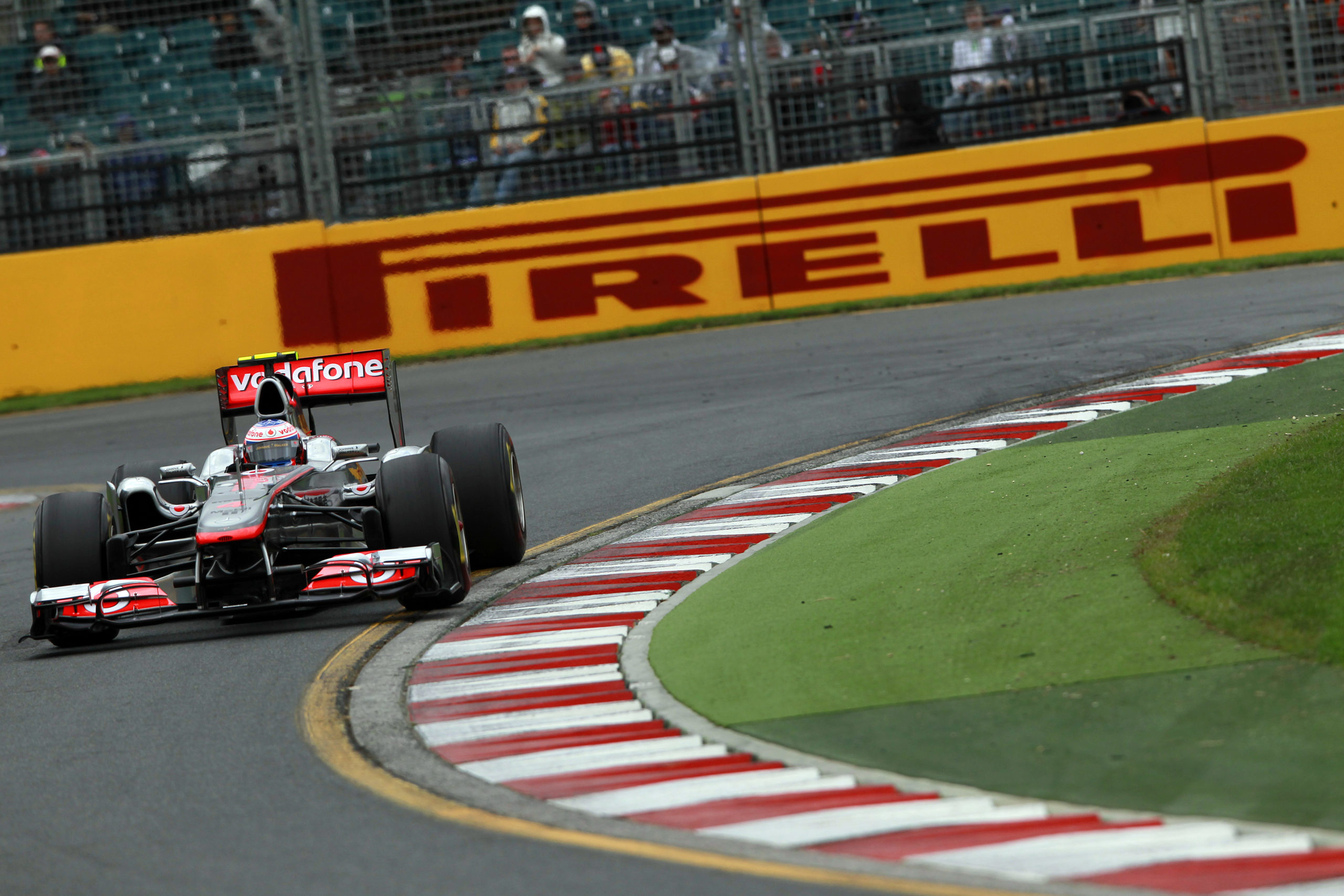 Unforgettable Races: 2010 Australian Grand Prix