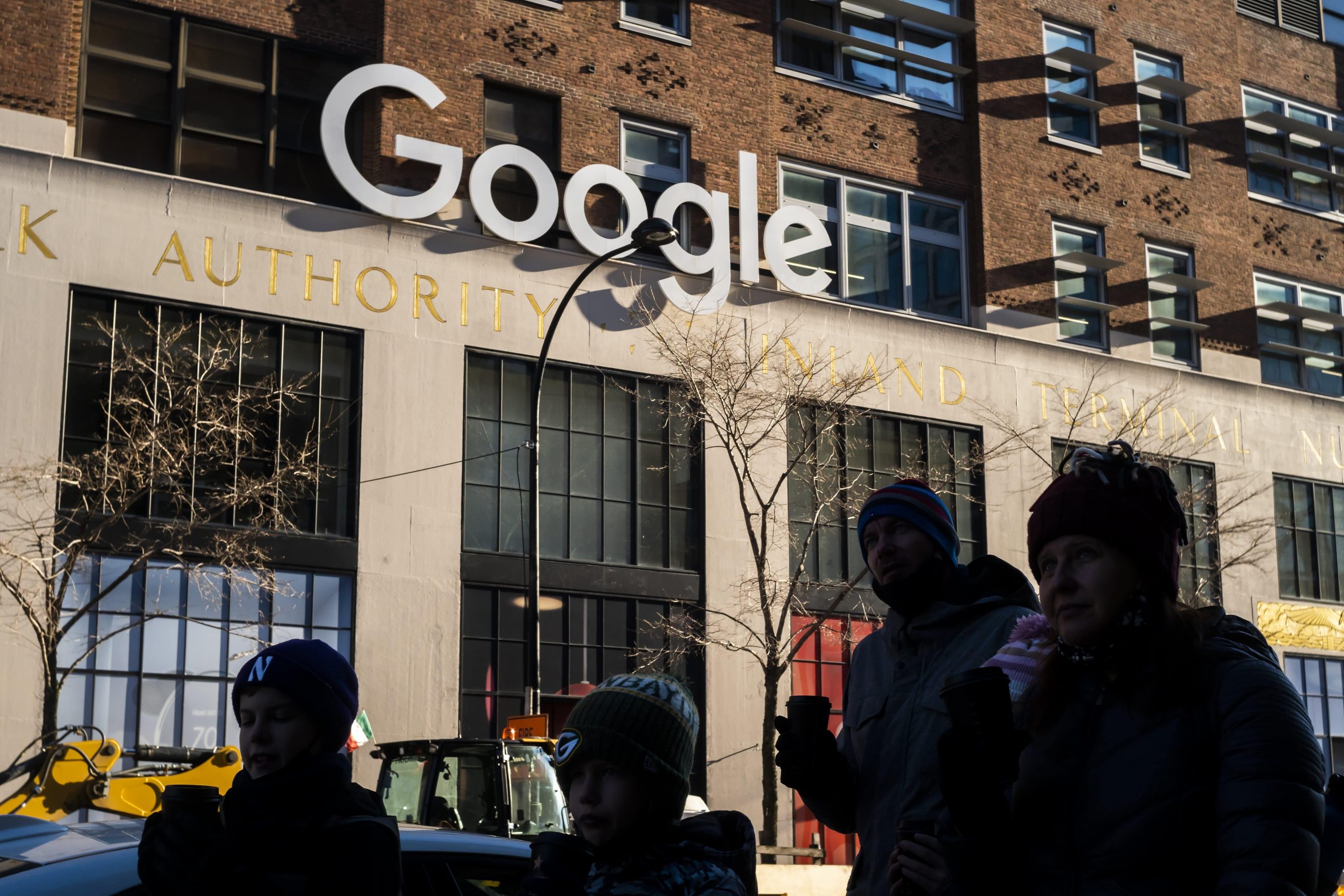These are the amounts Google pays publishers for their news
