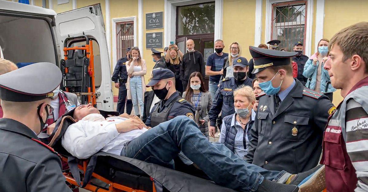 Belarusian political activist stabs himself in the neck during trial