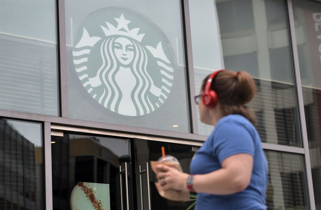 making a cup?  The newest Starbucks store opened in the Netherlands Mall
