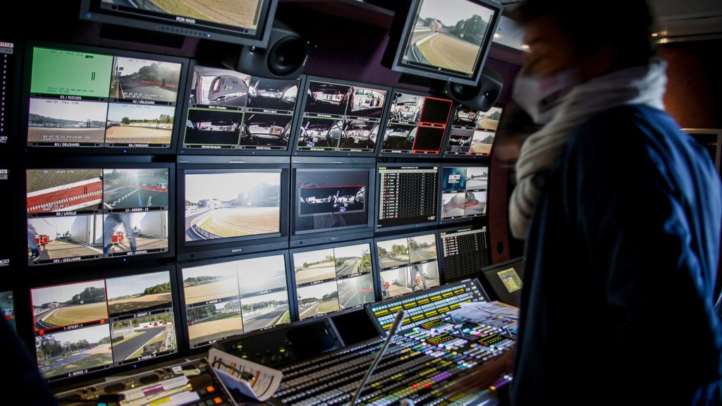 33 radio stations from 162 countries will broadcast WTCR in 2021