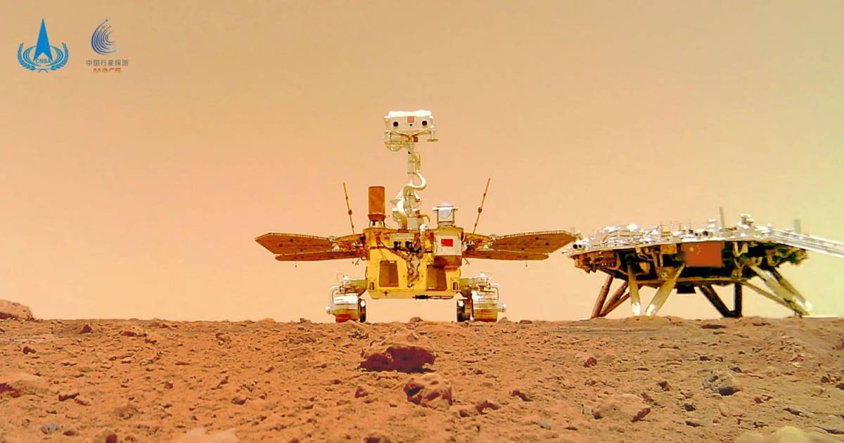 Chinese Mars rover publishes new images of a red planet, including a self-portrait |  Science