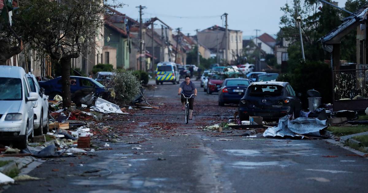 #extreme weather: a devastating hurricane in the Czech Republic |  science and planet