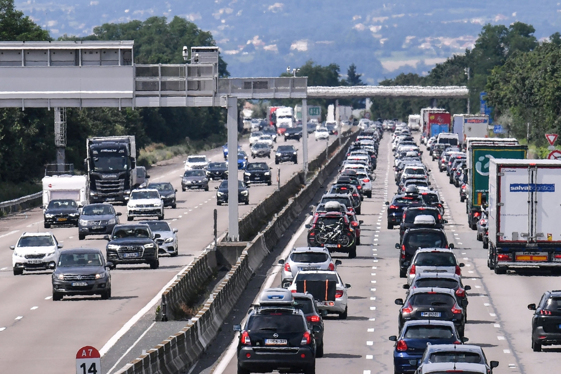 The first and already busy Black Saturday on European roads: ...