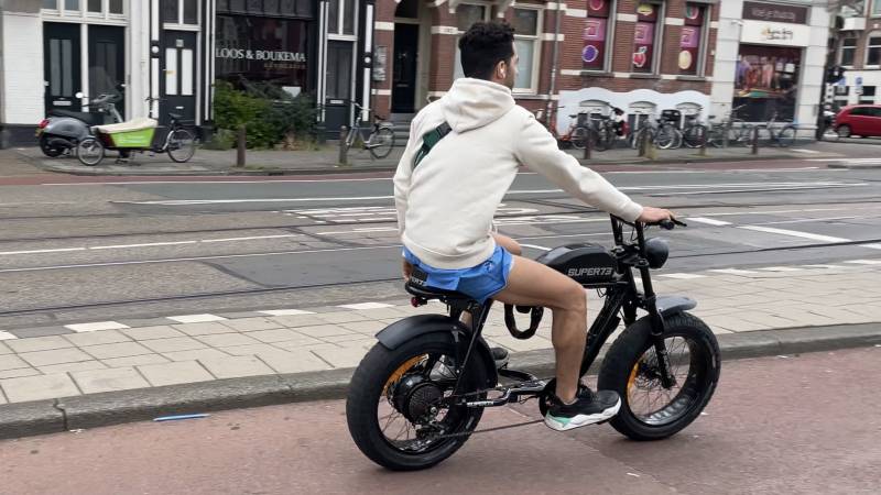 The e-bike looks like a moped and can go really fast, Fietsersbond wants to ban