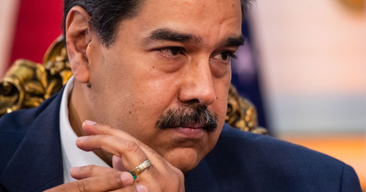 Maduro and Venezuelan opposition launch new talks to end deadlock
