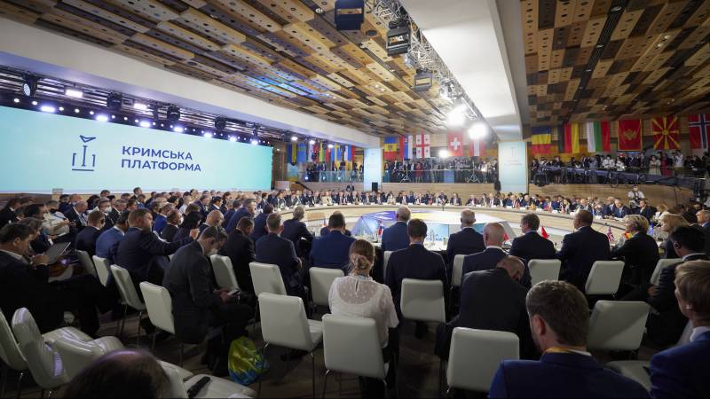 Ukrainian President Zelensky at Crimea Summit: Countdown to End Occupation