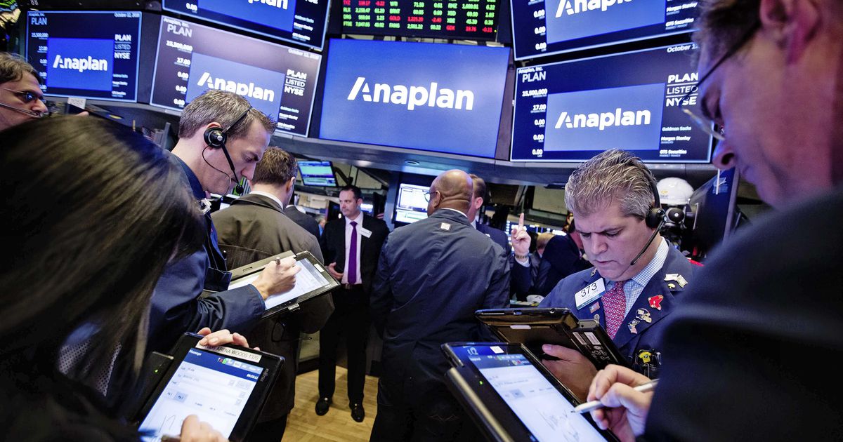 Nasdaq rises despite disappointing employment figures |  Financial issues