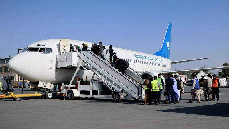 The first scheduled flights from Kabul airport began 'without working radar'