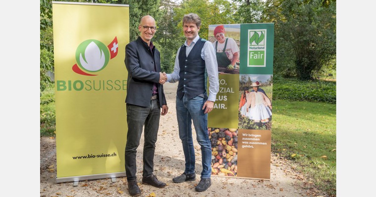 Naturland and Bio Suisse sign a cooperation agreement