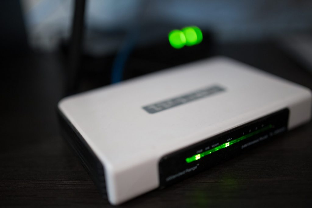 Here's how often to restart the router to speed up the Internet