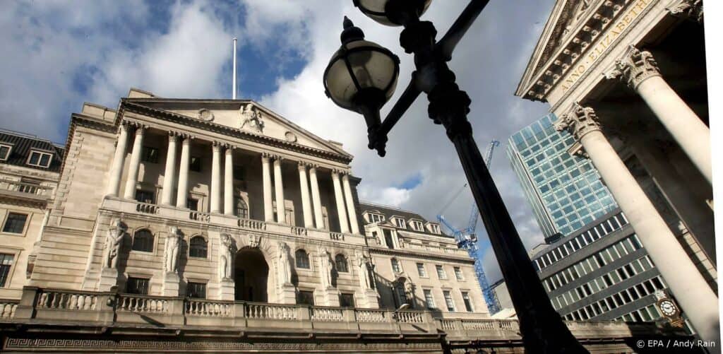 BoE policy maker: Brexit uncertainty hampers investment