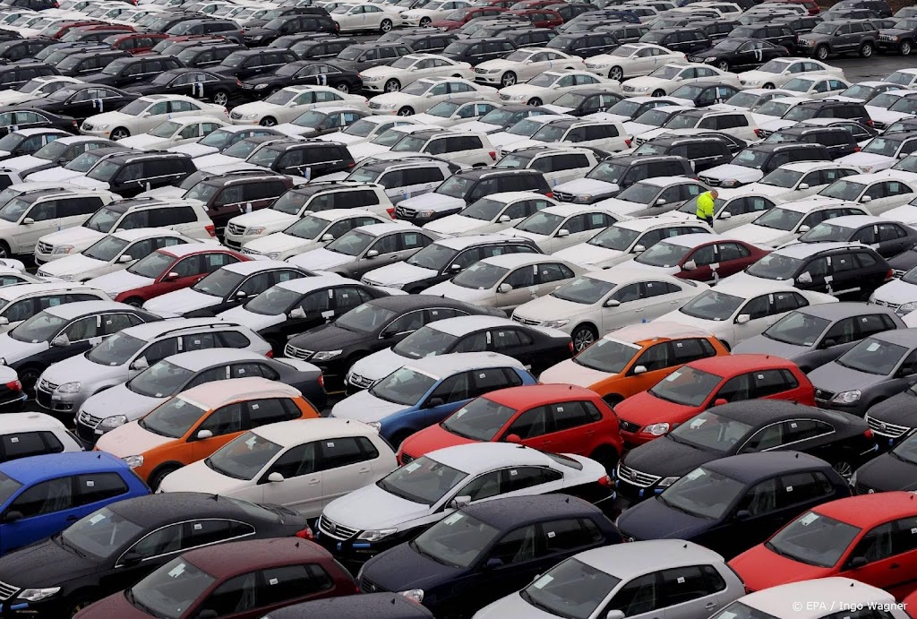 German car exports fall due to chip shortage - Wel.nl