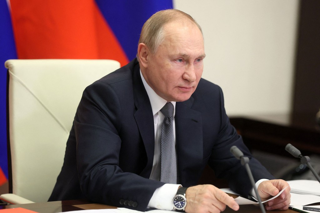 It is reported that President Vladimir Putin asked the Chinese president to enter into negotiations with NATO and the United States on security guarantees.