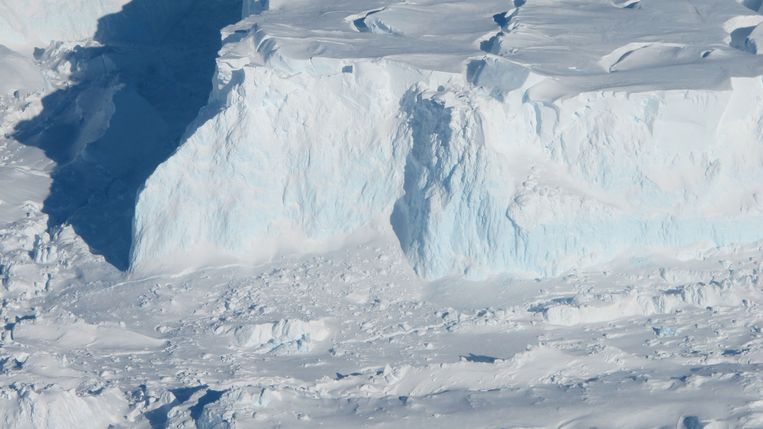 Critical Antarctic Ice Shelf Could Shatter Within 5 Years, Which Could Have Big Impact on Sea Level