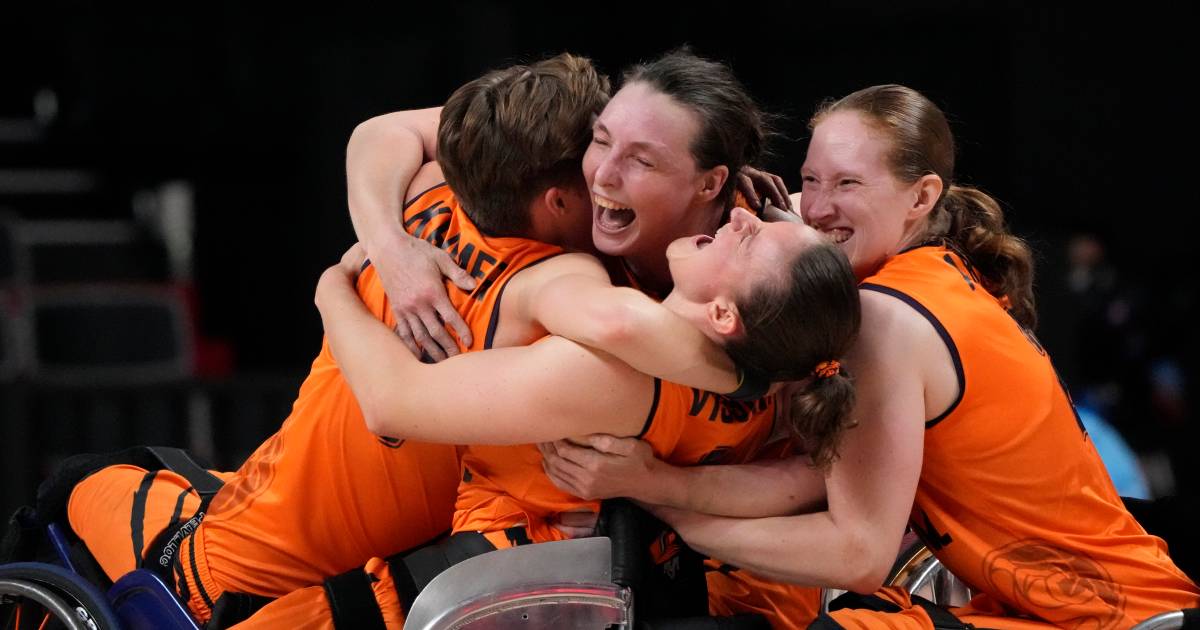 Dutch wheelchair basketball players rejoice after reaching the final of the Paralympic Games |  Games for people with special needs