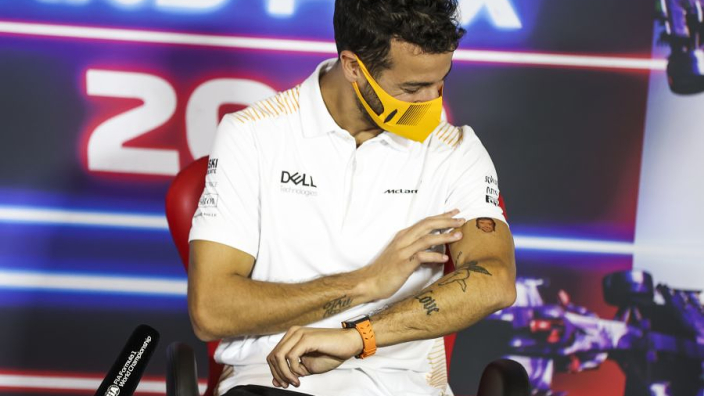 Ricciardo na twintig maanden weer bij familie: "Het is behoorlijk emotioneel"