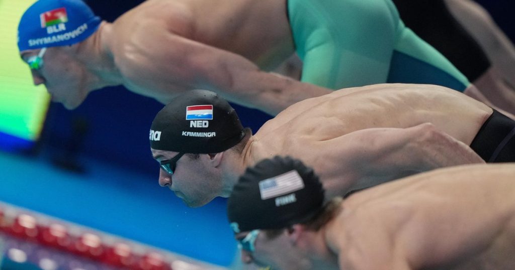 World Championships Short Course: Gold Medal for Mixed Relay Swimmers |  sports