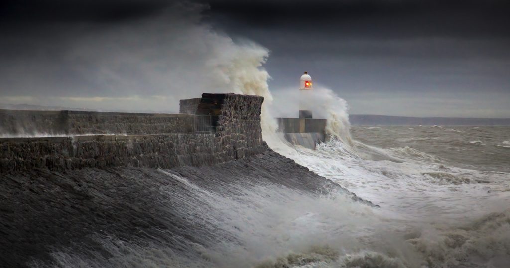 Storm Barra devastates Ireland and the United Kingdom