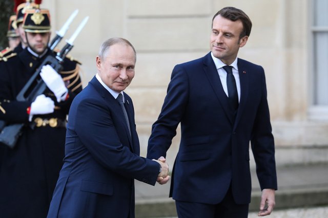 Putin and Macron meet again by phone, the United States prepares for sanctions