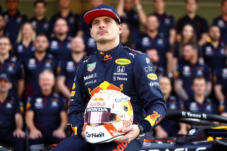 Max Verstappen signs new contract with Red Bull and becomes the highest-paid Dutch athlete of all time