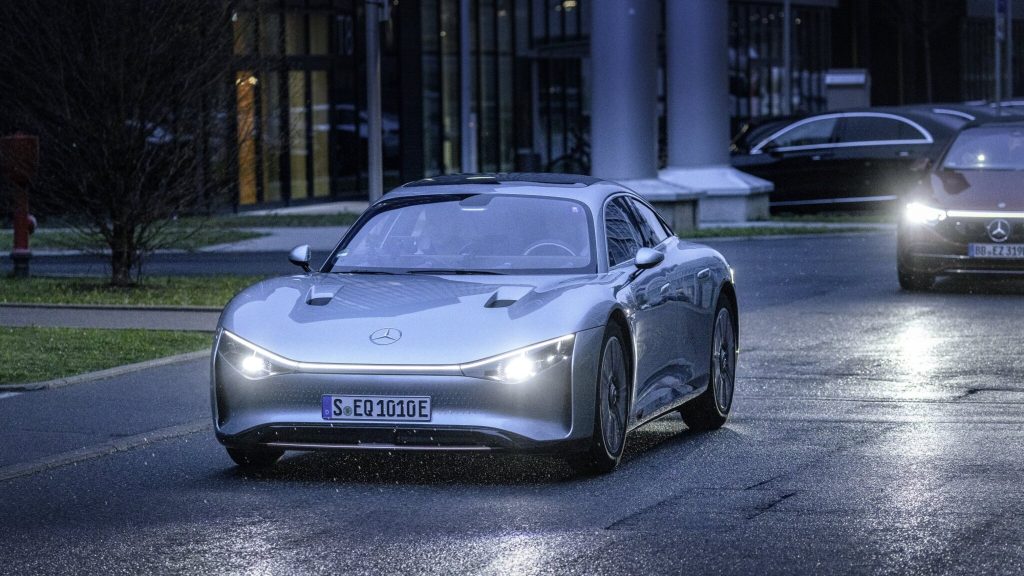 Mercedes electric drives 1,000 kilometers on a single battery charge