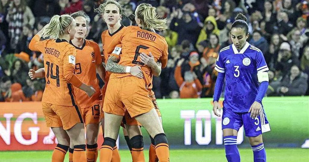 Orange lionesses devour Cyprus and achieve record equal victory |  football