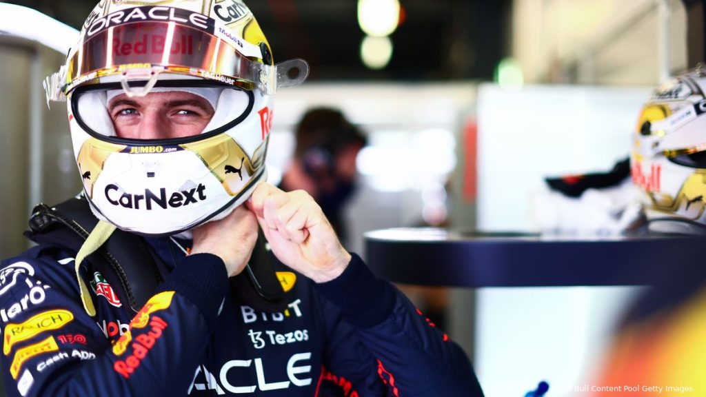 Verstappen GP Australia radio on board: 'Should I bring a fire extinguisher or not?'