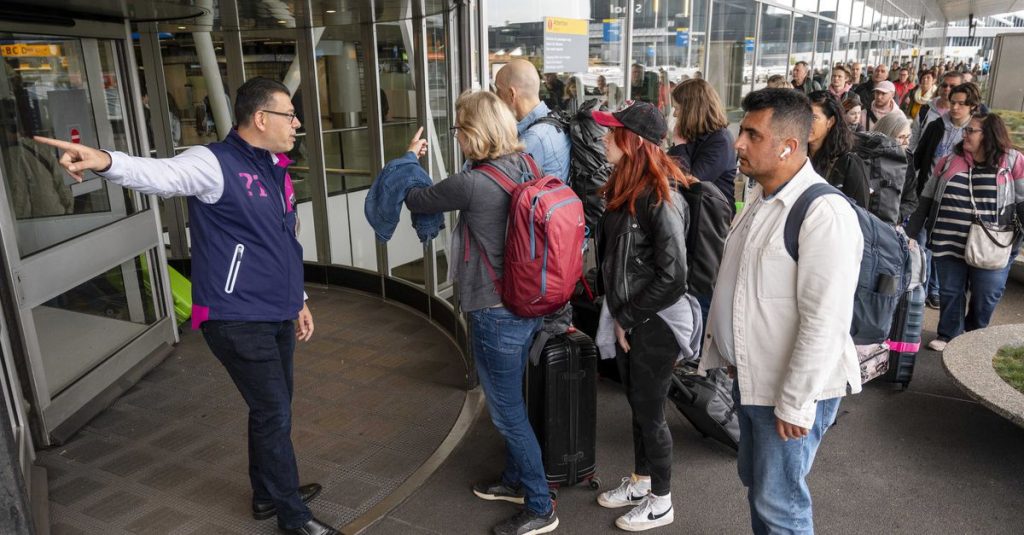 Hours in line, flight canceled: How do travelers stranded in Schiphol get their money back?